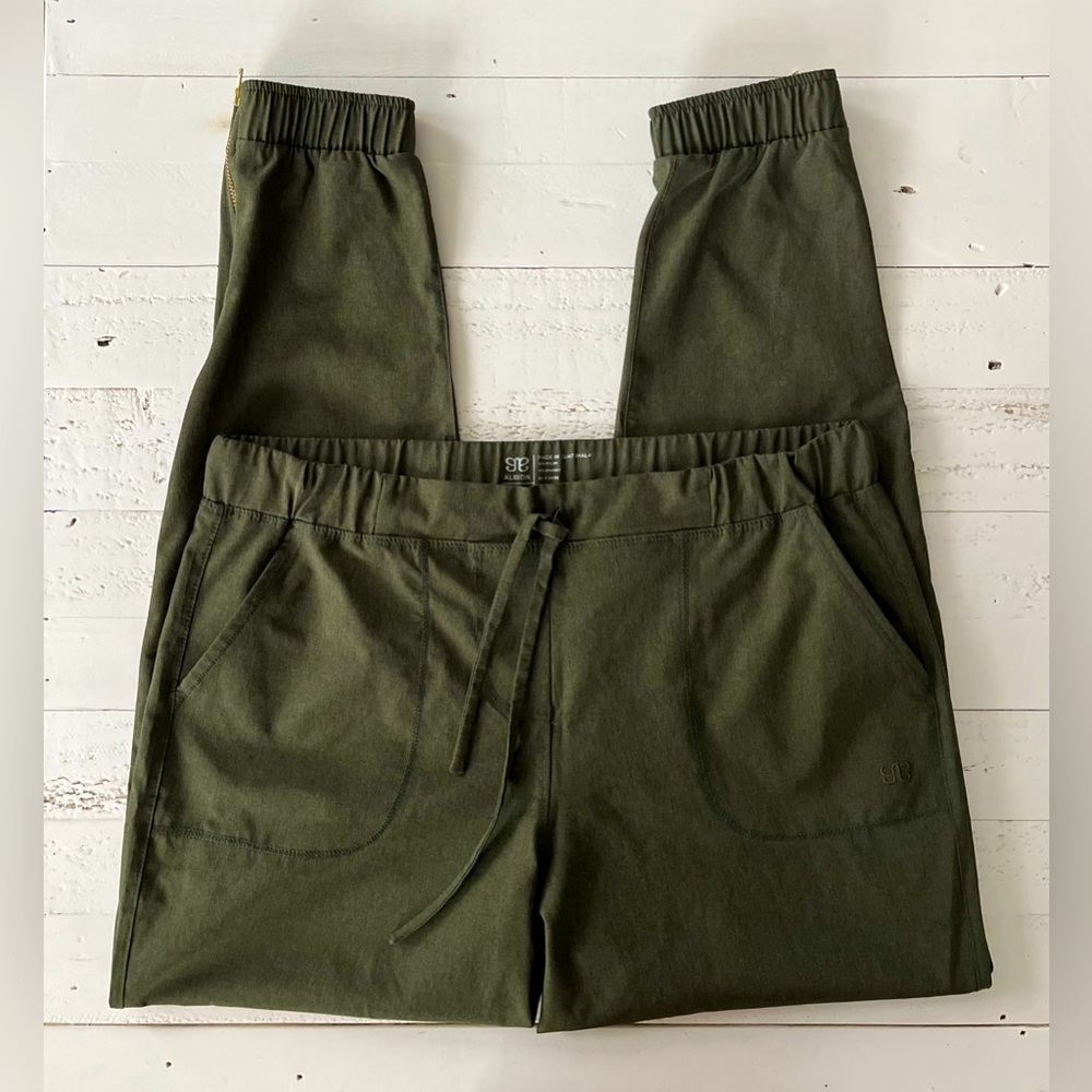 ALBION EVERYWHERE JOGGERS In Sage Size‎ Small NWOT - Picture 4 of 8